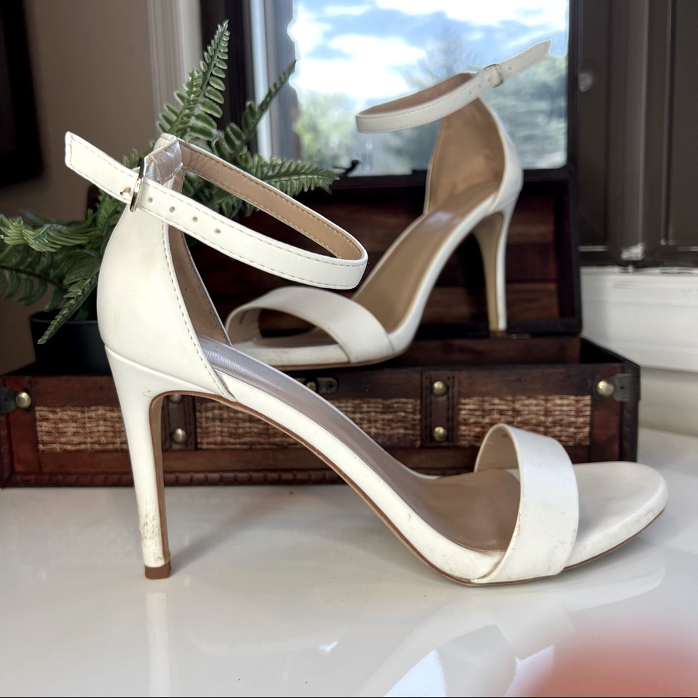 A new day white open toe heels shoes. Size 9.5